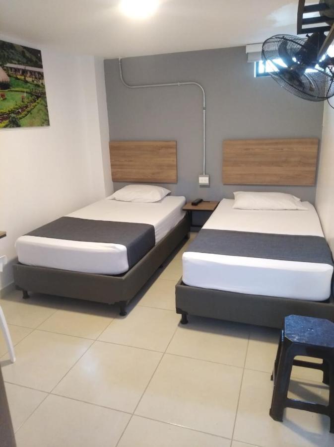 Hotel Med La Palma Medellín Zewnętrze zdjęcie