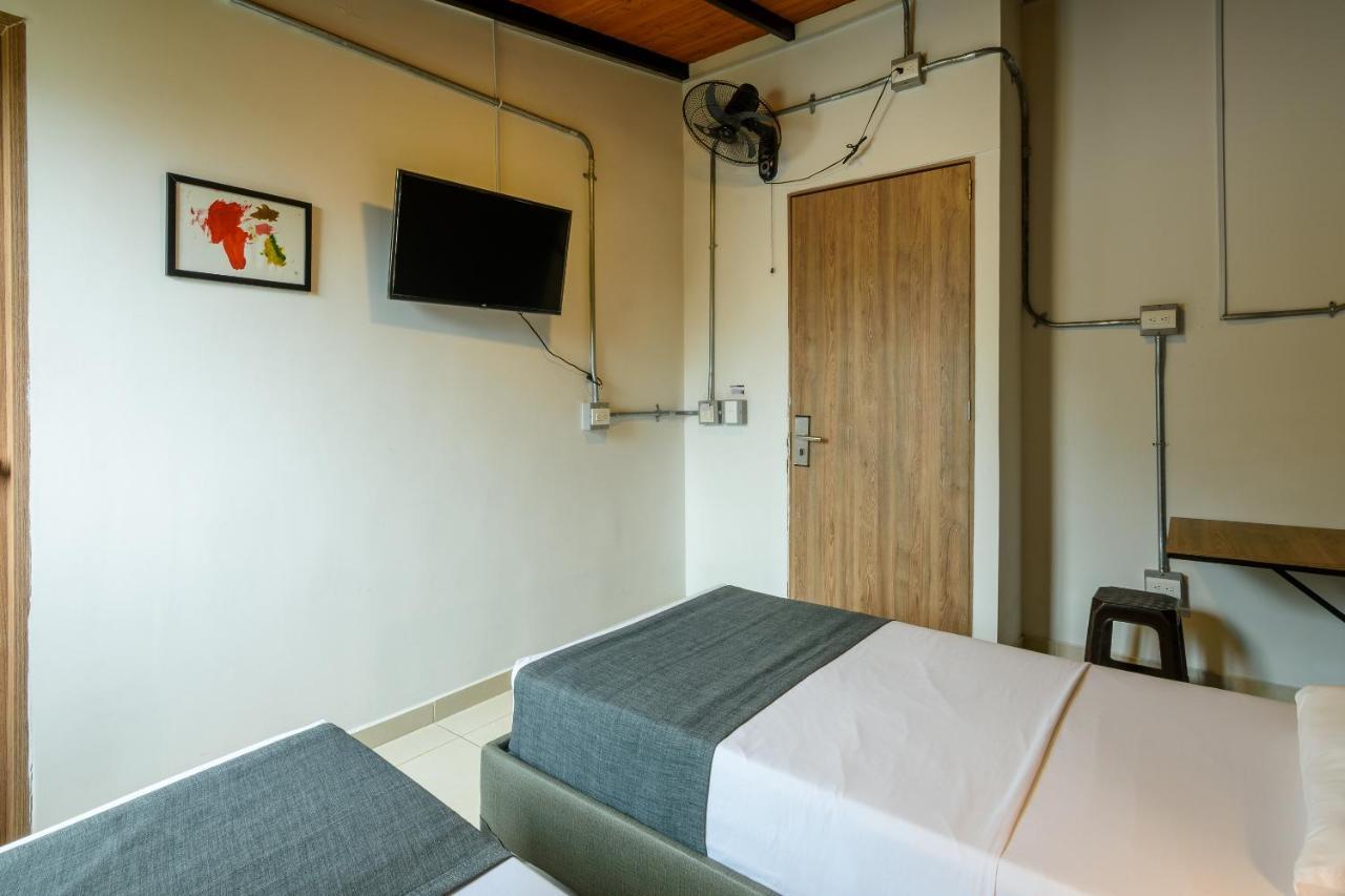 Hotel Med La Palma Medellín Zewnętrze zdjęcie