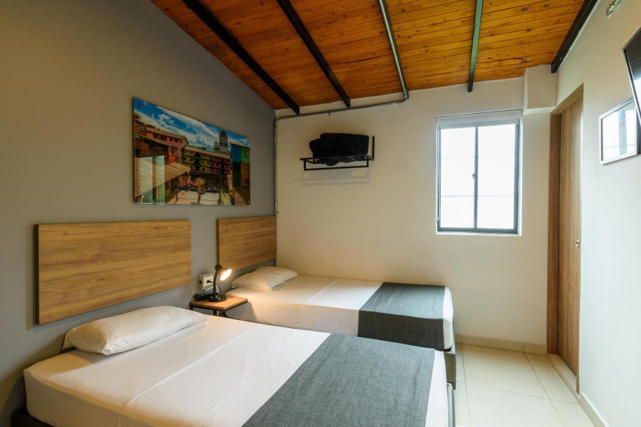 Hotel Med La Palma Medellín Zewnętrze zdjęcie